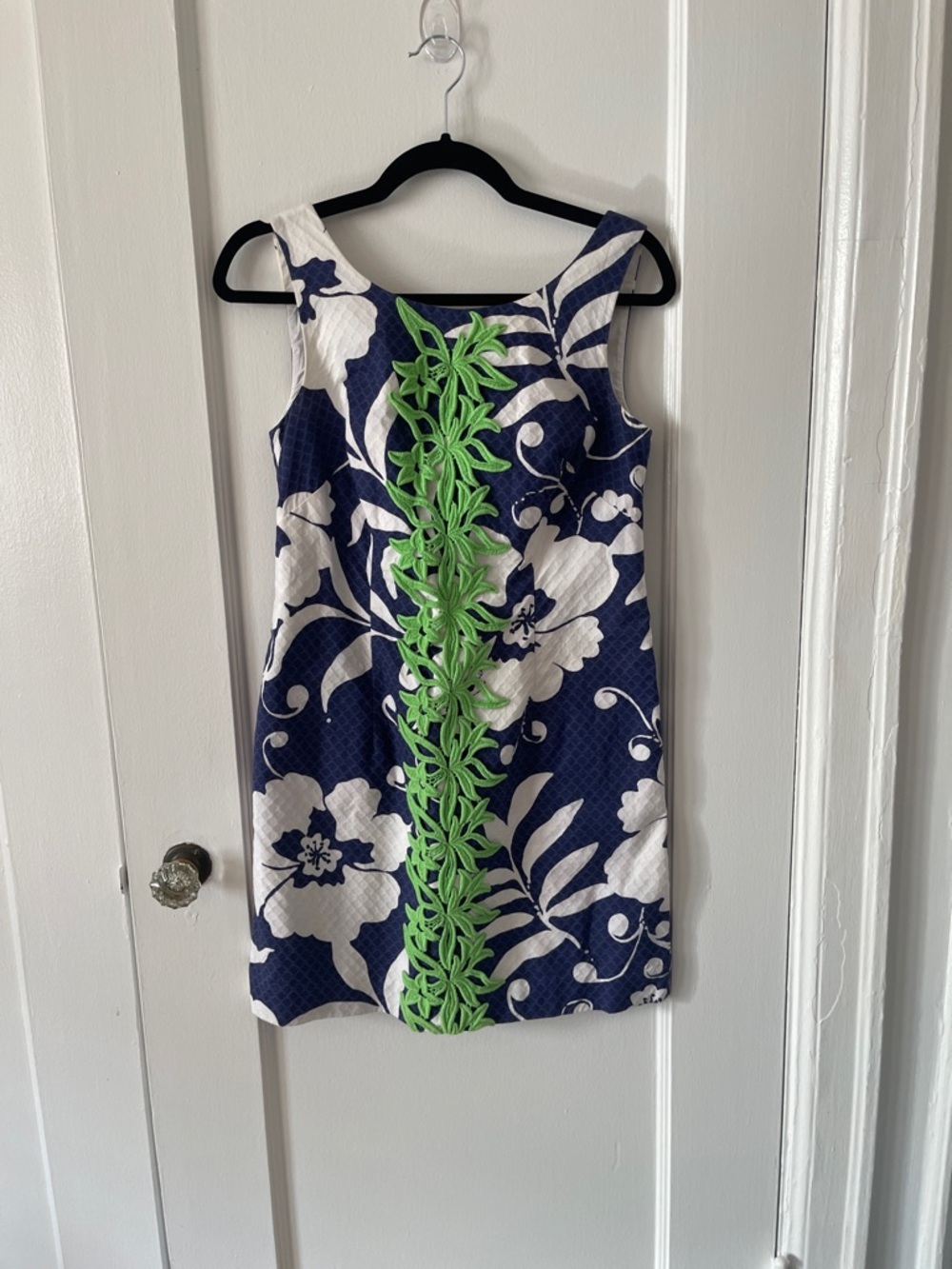 Lilly Pulitzer Delia Navy, White & Lime Green Tropical Floral Shift Mini Dress - Picture 3 of 10